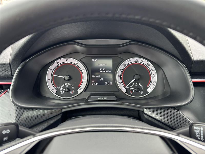Škoda Kamiq 1,0 Monte Carlo ZÁRUKA PANORAM - fotka 43 z 43