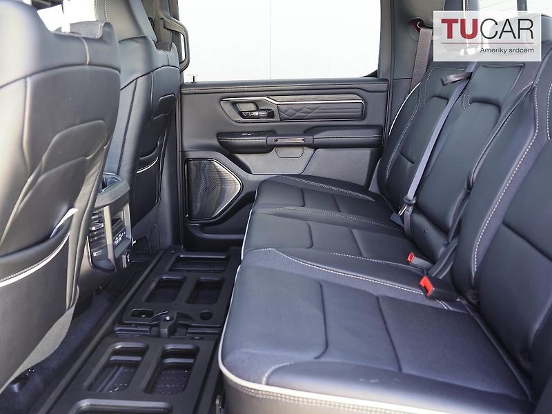 RAM 1500 (2025) Limited 3.0 I6 550hP - fotka 39 z 48