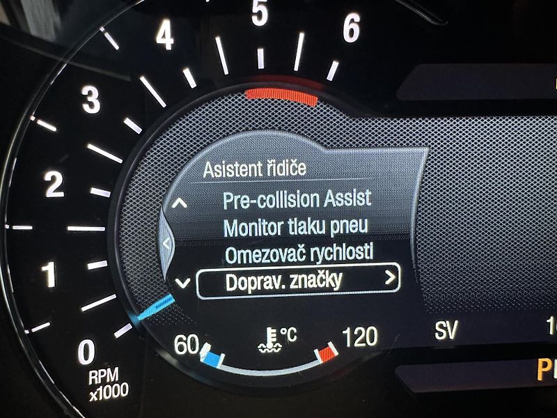 Ford S-MAX ST-Line 2.0 EcoBlue 190k aut.  - fotka 18 z 34