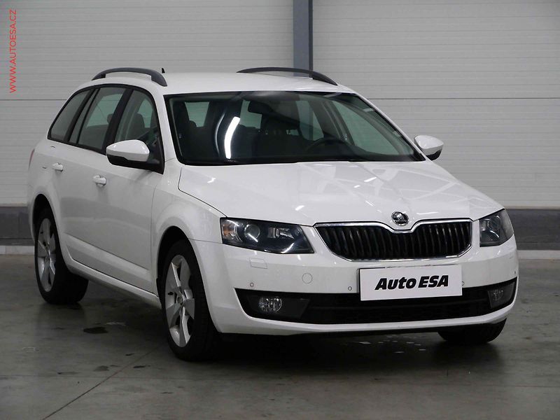 Škoda Octavia (2014) 2.0TDI, ČR, Elegance, bixen - fotografie inzerátu