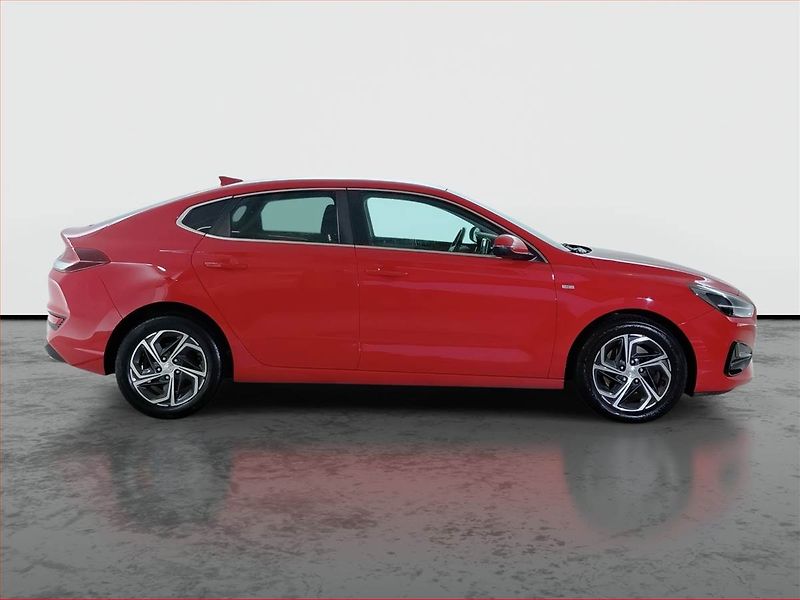Hyundai i30 (2020) 1.5 T-GDI MHEV, Serv.kniha - fotka 6 z 17
