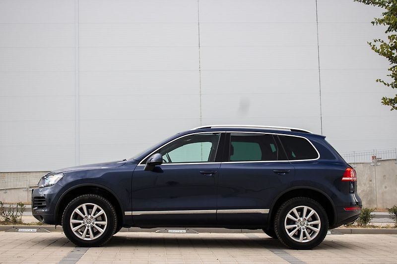 Volkswagen Touareg - fotka 8 z 17