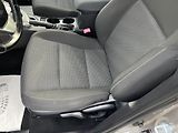 Toyota Auris 1.8i 16v HYBRID AUT NAVI CAM!! - náhled 152