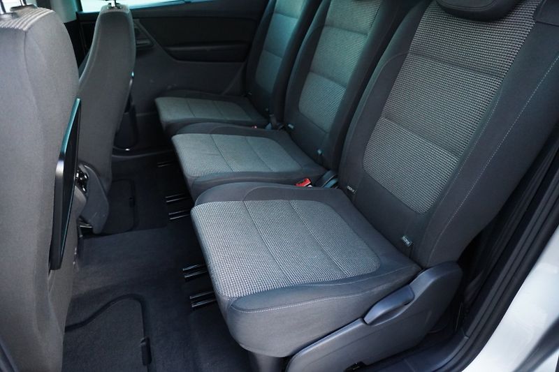Volkswagen Sharan 1.4 TSI 7MÍST BEZ KOROZE - fotka 18 z 30