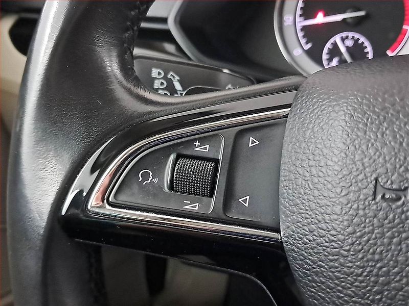 Škoda Superb (2017) Laurin&Klement 2.0 TSI - fotka 21 z 26