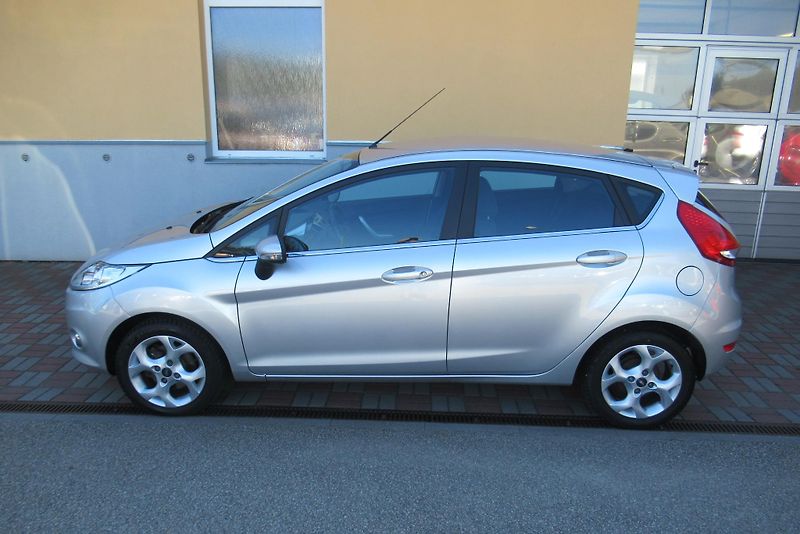 Ford Fiesta 1.2i KLIMA  SADA ALU KOL - fotka 6 z 20