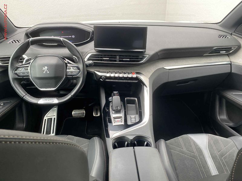 Peugeot 3008 (2021) 1.2 PT, GT, AT, LED - fotka 8 z 19