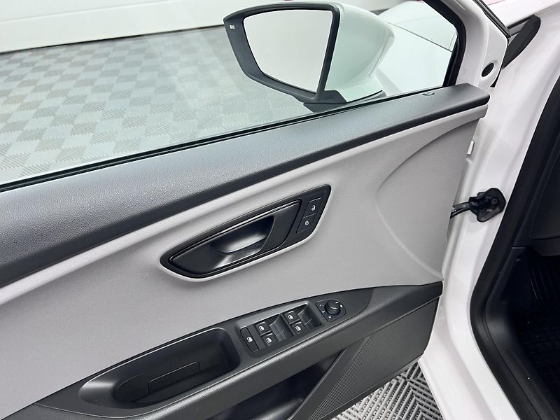 Seat Leon 1.5 TGI 96 kW, Manuál, 2019 - fotka 9 z 23