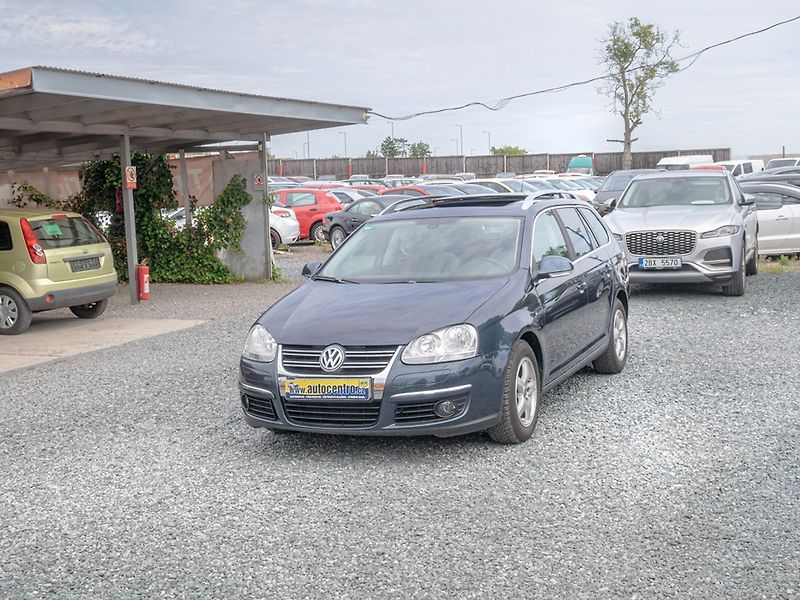 Volkswagen Golf (2008) 1.4TSI 90KW PANO – PO ROZVODEC - fotka 1 z 40
