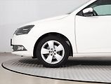 Škoda Fabia (2017) 1.0 TSI - náhled 14