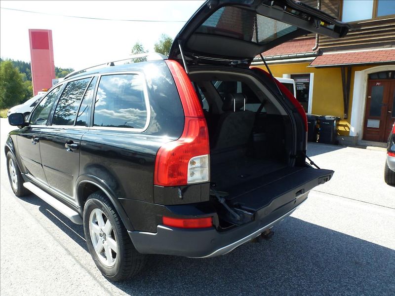 Volvo XC90 2,4 D5 4x4 Nové rozvody Odpoče - fotka 21 z 53