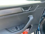 Škoda Superb 1,5 TSI 110 Style DSG - náhled 11