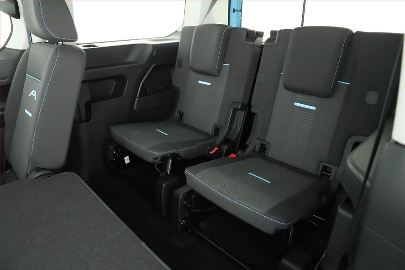 Ford Tourneo Connect (2025) Maxi 2.0 EcoBlue - fotka 12 z 21