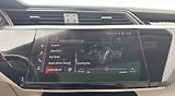Audi Q8 e-tron SB 55 Q 360k Pano Taž Bílý in. - náhled 22