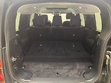 Land Rover Defender 130 D300 SE AWD AUT CZ 8míst - náhled 6