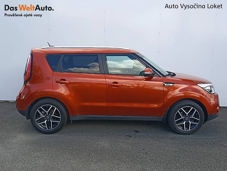Kia Soul (2017) 1.6 GDI 97kW tažné servis.knih - fotka 9 z 31