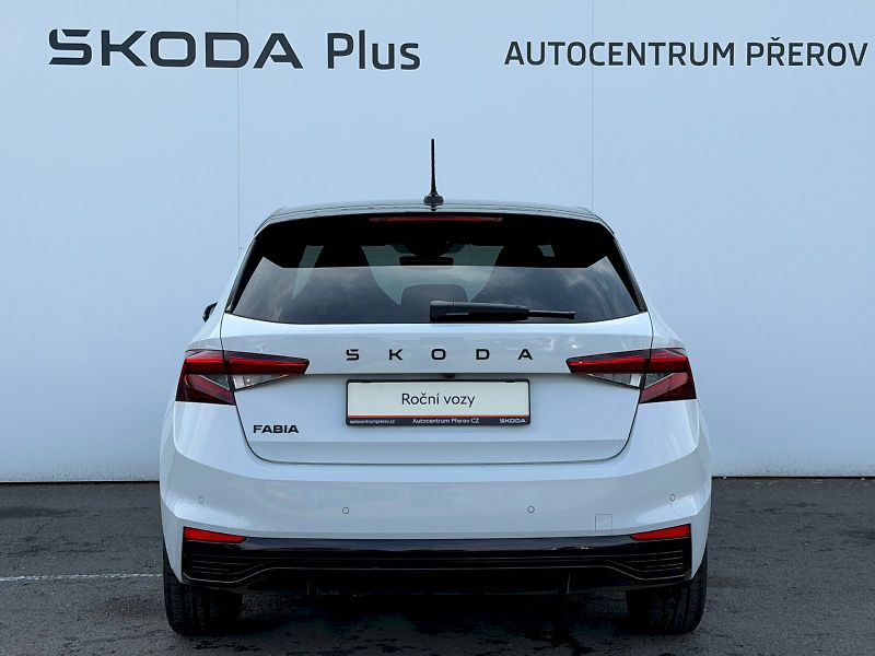 Škoda Fabia (2025) 1.5 TSI 110kW DSG Monte Carlo - fotka 32 z 35