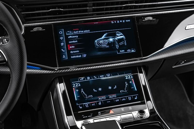 Audi Q7 - fotka 18 z 28