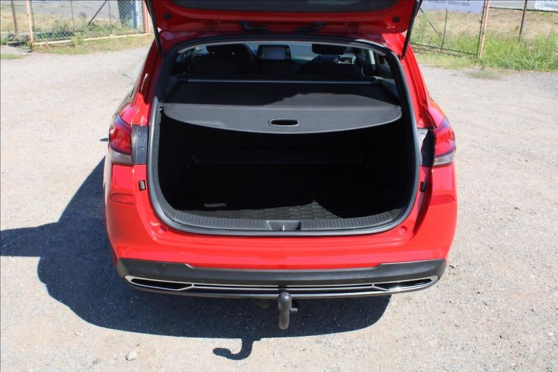 Hyundai i30 1,0 T-GDI  COMFORT, DPH, ČR - fotka 12 z 35