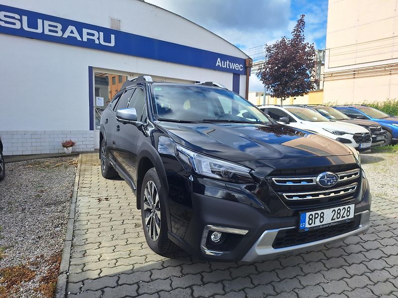 Subaru Outback (2022) Touring , NAVI, kůže,TOP stav - fotka 2 z 14