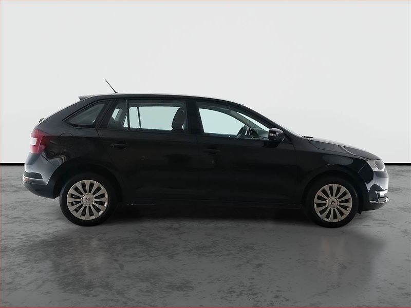 Škoda Rapid (2018) Spaceback 1.0 TSI - fotka 6 z 16