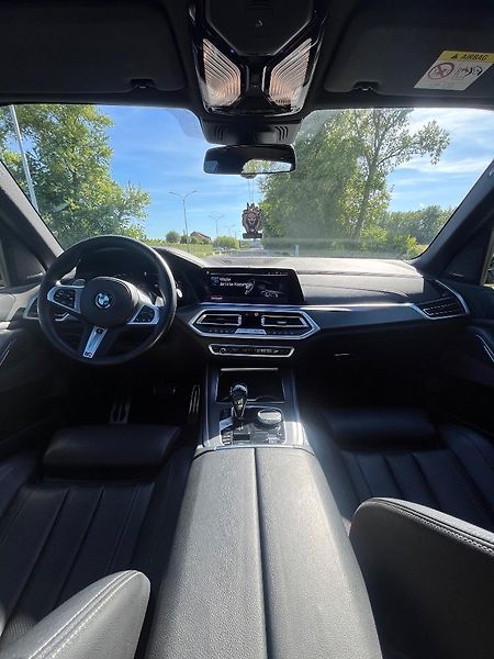 BMW X5 (2020) - fotka 7 z 14