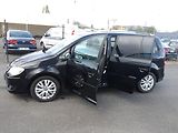 Volkswagen Touran 2,0TDi 103kW PĚKNÝ ! - náhled 9