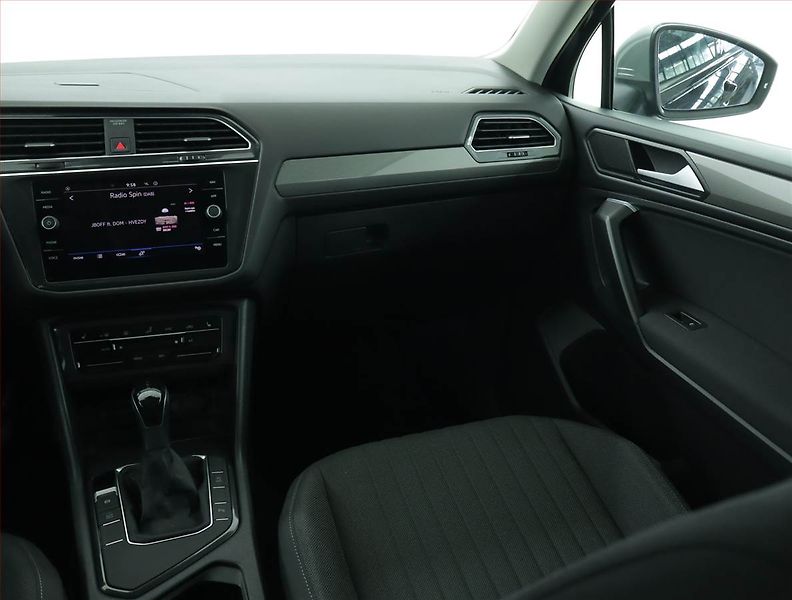 Volkswagen Tiguan Allspace (2022) Life 2.0 TDI - fotka 8 z 17