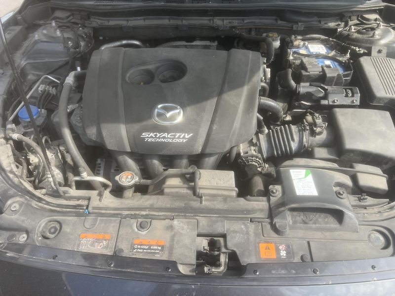 Mazda 6 2.5 i 141 KW - fotka 10 z 11