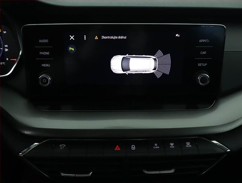 Škoda Octavia (2022) Ambition 2.0 TDI, ČR,1.maj - fotka 15 z 15