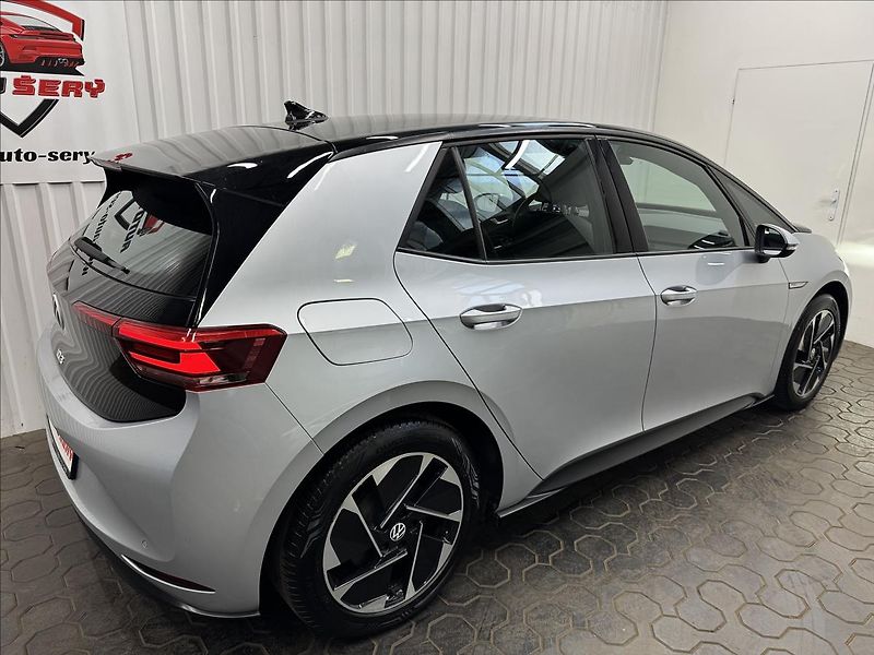 Volkswagen ID.3 150kW PRO PERFORMANCE - fotka 8 z 41