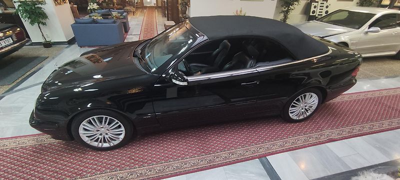 Mercedes-Benz CLK (2002) C208 cabro - fotka 27 z 46