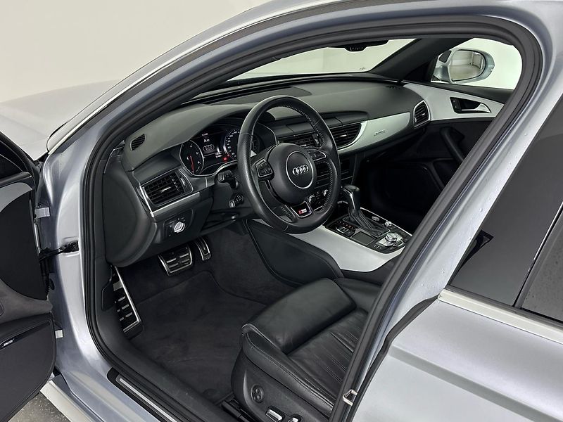 Audi A6 quattro S tronic - fotka 6 z 29