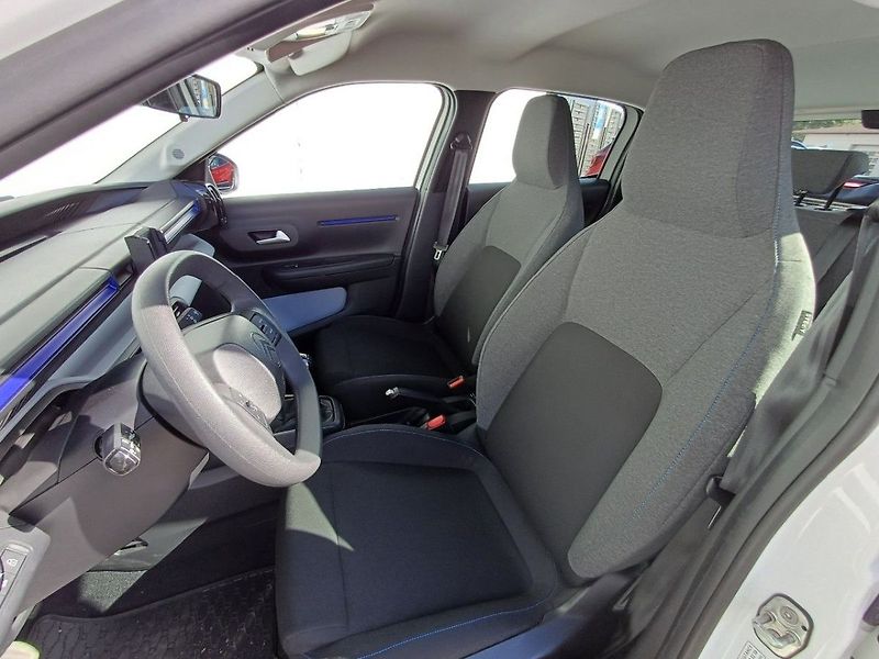 Citroën C3 YOU Turbo 100k Manual - fotka 7 z 17