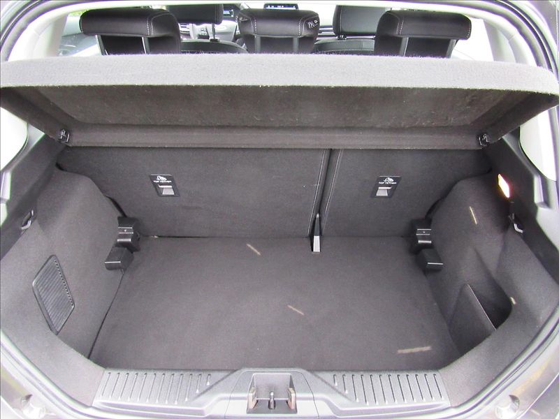 Ford Fiesta 1,0 92kW - fotka 26 z 28