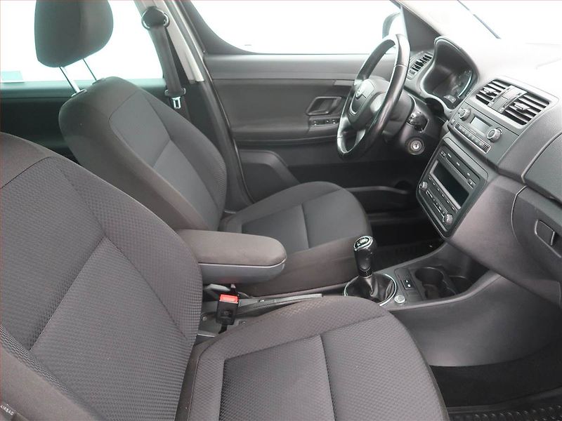 Škoda Roomster (2010) Elegance 1.2 TSI, Tempomat - fotka 9 z 16