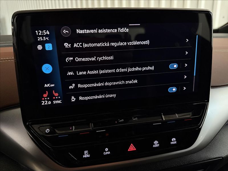 Volkswagen ID.4 150kW PRO PF. TAŽNÉ MATRIX LED - fotka 23 z 41
