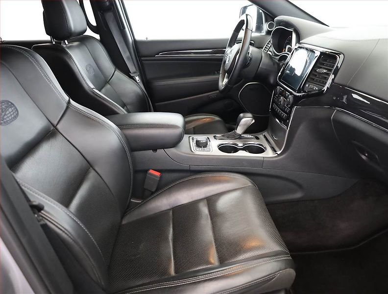 Jeep Grand Cherokee (2020) Overland 3.0 CRD - fotka 7 z 21