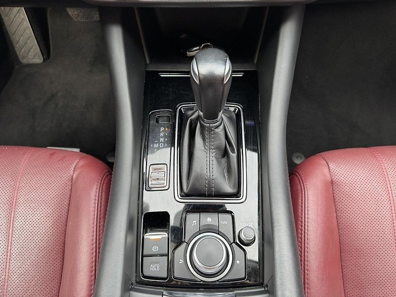 Mazda 6 (2021) 2.0i G-165 Automat LED Bose - fotka 9 z 50