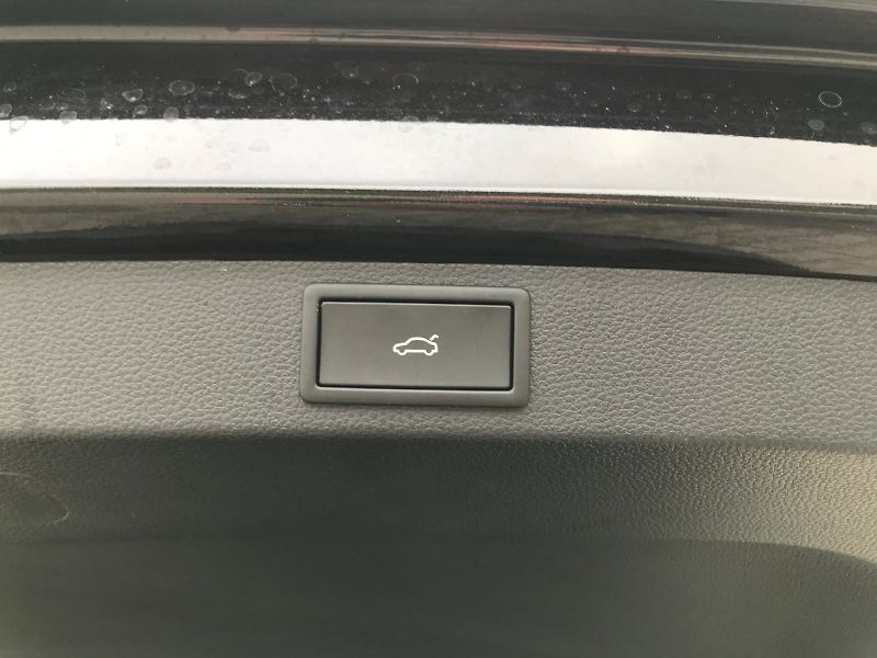 Škoda Karoq (2025) SEL TS 110/1.5 A7F - fotka 11 z 26