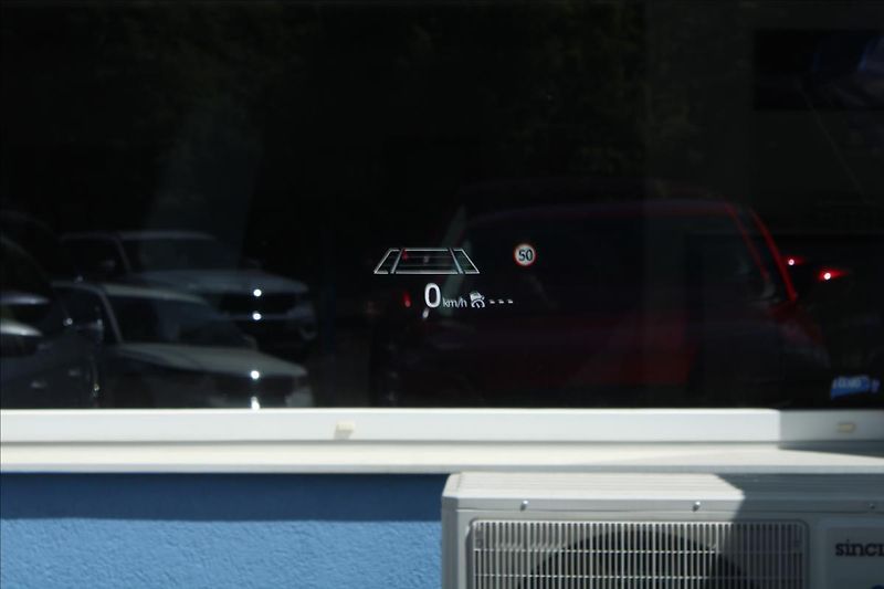 Mazda CX-5 2,5 i  A/T,4x4,REVOLUTION TOP - fotka 27 z 43