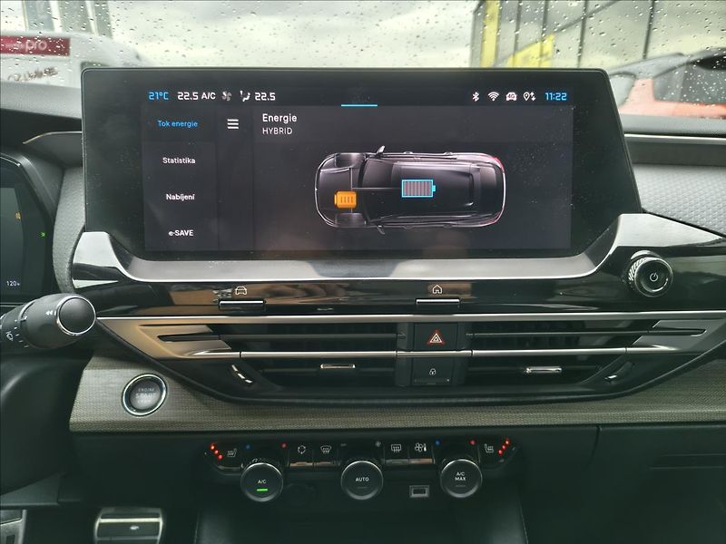 Citroën C5 X 1,6   SHINE Pack hybrid 225k - fotka 21 z 29