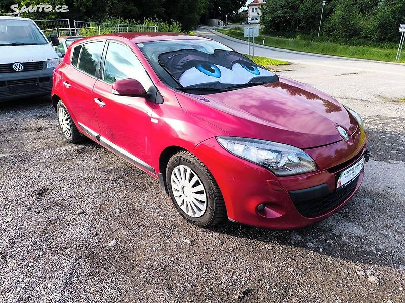 Renault Mégane KRÁSNÝ,VÝBAVA,95TKM,SERVISKA - fotka 1 z 26