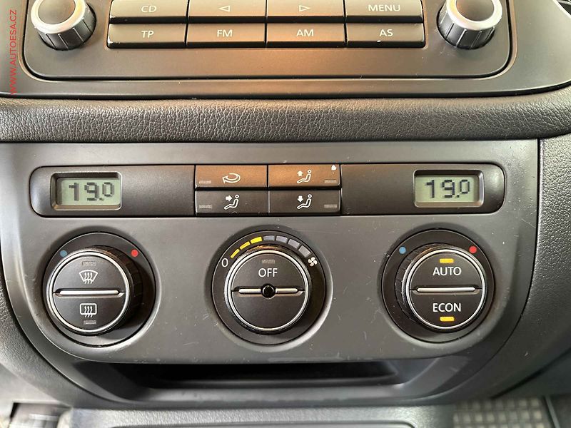 Volkswagen Golf Plus (2006) 1.9 TDi, ČR, AC, TZ - fotka 13 z 14