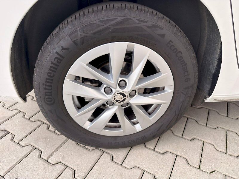 Škoda Fabia (2024) SELEC TOP TS 85/1.0 A7F - fotka 13 z 32