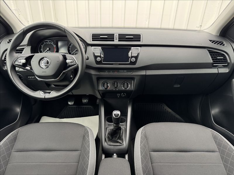Škoda Fabia 1,0 TSI DPH 1.maj. původ ČR - fotka 27 z 50