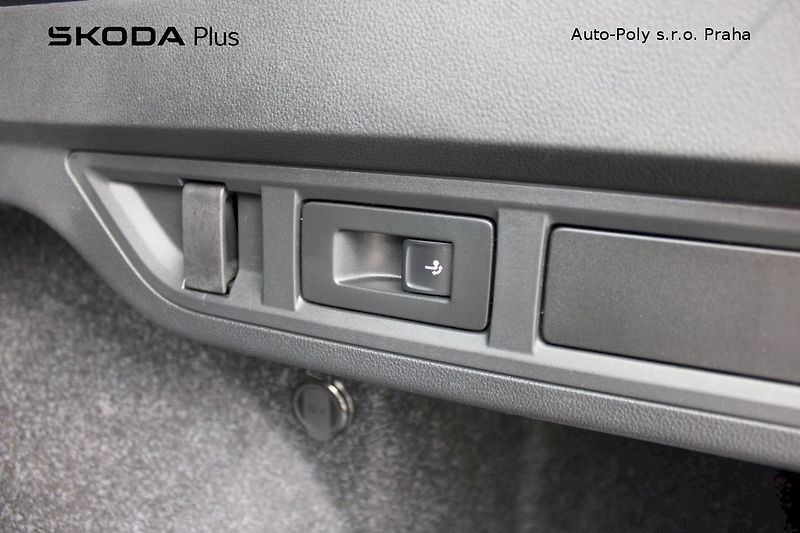 Škoda Octavia (2024) Combi Selection 1,5 TSI 110kW - fotka 9 z 25
