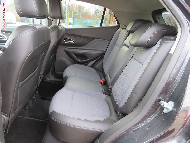 Opel Mokka (2015) 1.7 CDTi, Xenon, AC, park - fotka 10 z 27