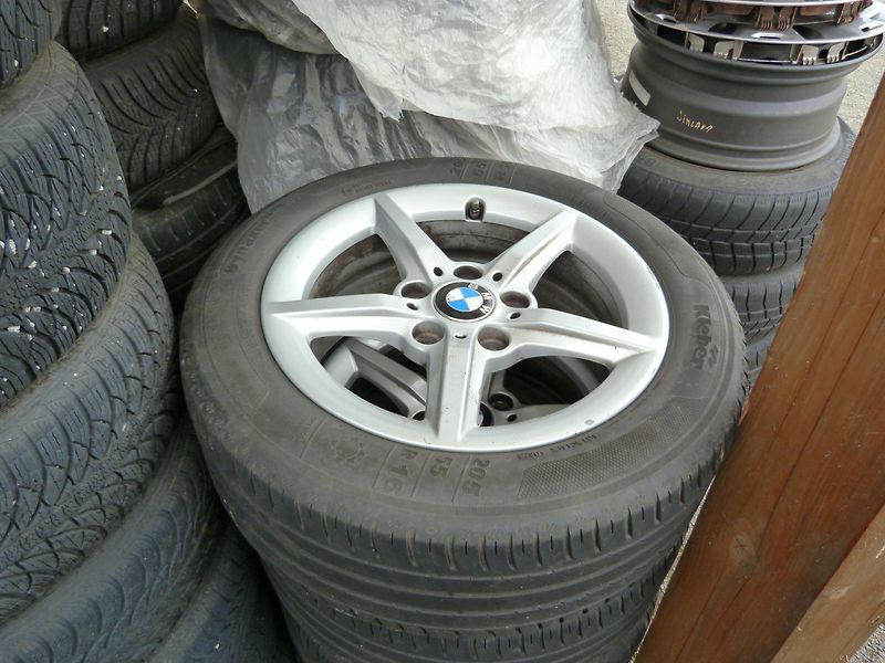BMW Řada 1 118D 2.0D - fotka 21 z 22
