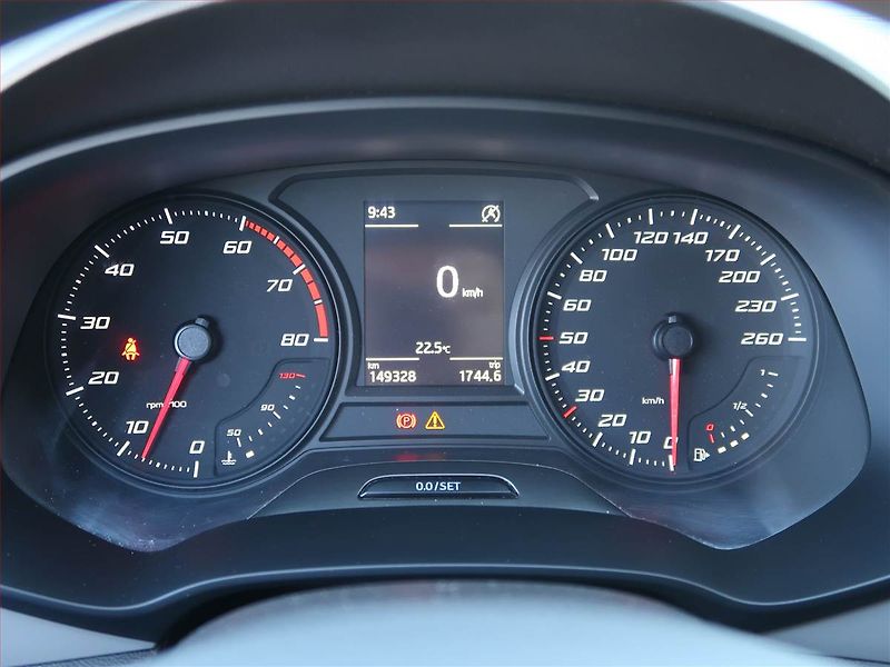 Seat Leon (2016) 1.2 TSI, Serv.kniha, Tempomat - fotka 11 z 17
